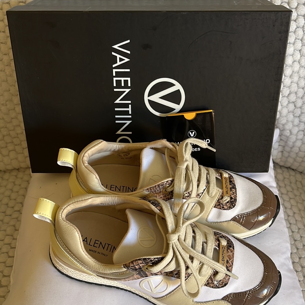 Authentic Valentino by Mario sneakers shoes
